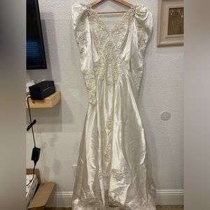Vintage Wedding Dress